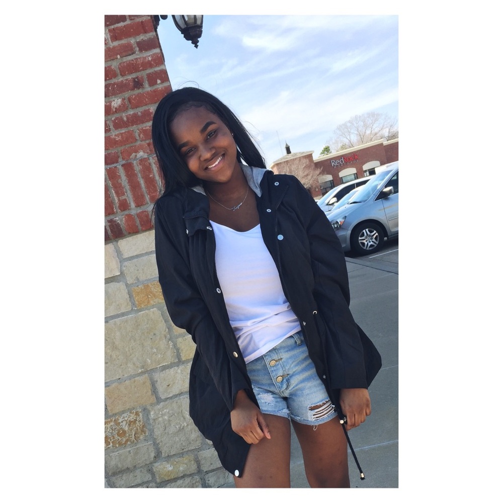 Meet your Posher, Keyara